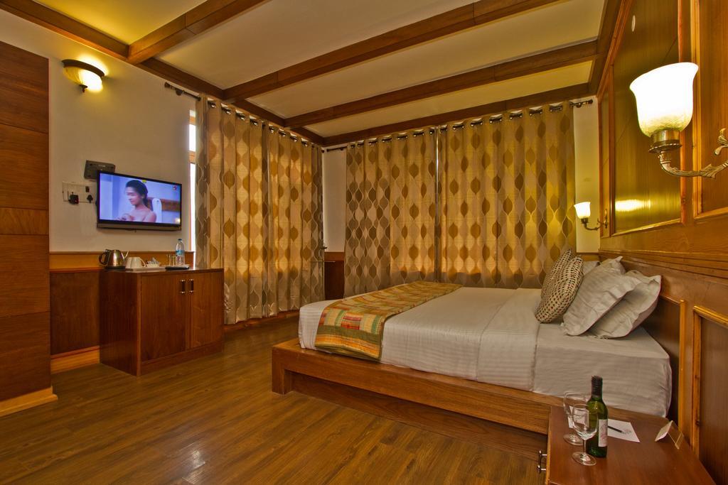 Vivaan The Sunrise Resort Manāli Exterior foto